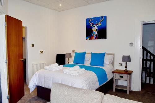 Deluxe Double Room image 7