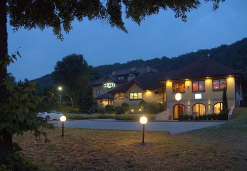 Hotel Kochanów 2