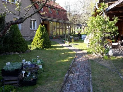 Kräuter-Heidi in Schwielowsee, Deutschland
