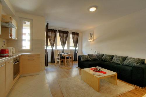 Vision Aparthotel - main image