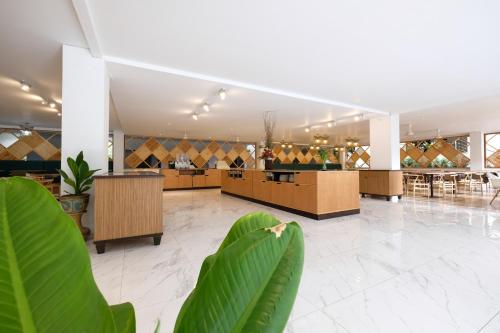 Yiyecek ve İçecekler, Sunday Wongamat Privacy Pattaya in Pattaya