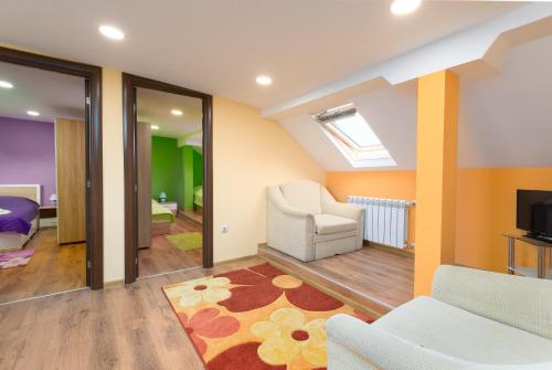 Serdika Round Tower Apartments, Sofia (Foto 11)