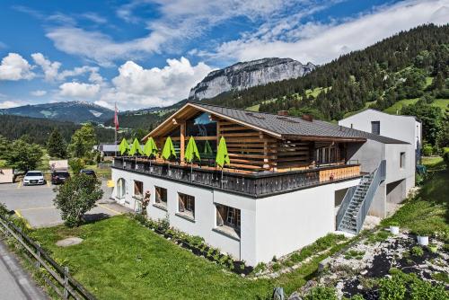 . Hotel Ustria Parlatsch