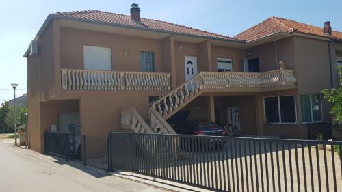  Apartmani Vesna, Pension in Sukošan