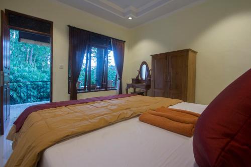 Taman Puspa, Bali
