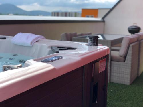 Brasov Penthouse Retreat - main image