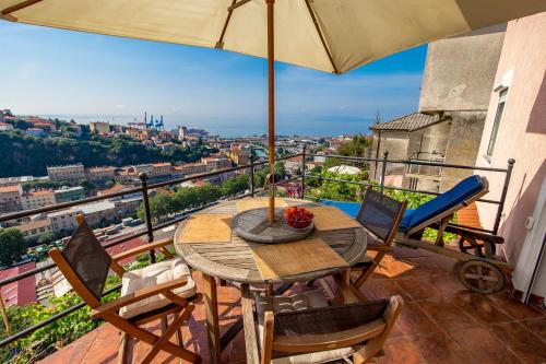  Belvedere apartment, Pension in Rijeka