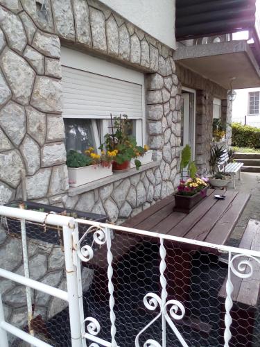  Quiet home above town in Zagreb