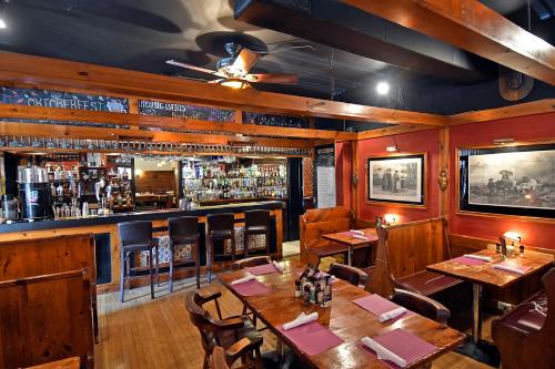 The Country Inn of Berkeley Springs - 레스토랑