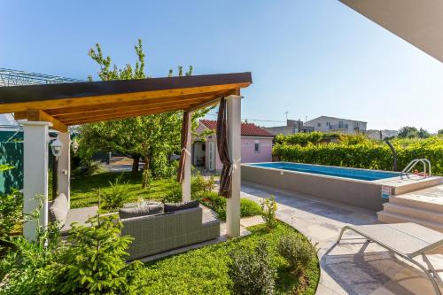 Villa Sweet Home Marija With Heated Pool, Split (photo 8)