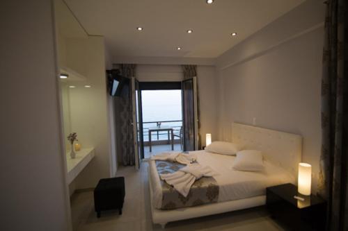 Mare Studios Exclusive, Plomari (foto 9)