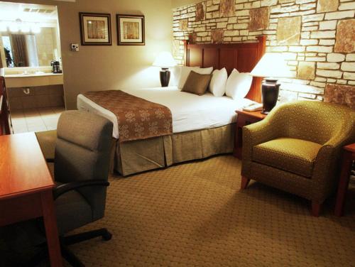 Inn of the Hills Hotel and Conference Center - main image