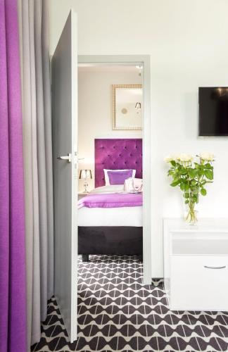 Apartamenty Vola Residence - image 2