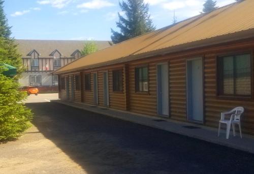 Westwood Motel – West Yellowstone, MT