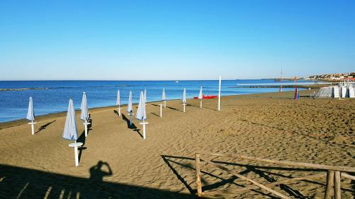 Beach, Hotel La Scaletta in Ostia