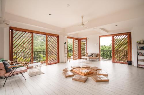 Shared lounge/TV area, The Dearly Koh Tao Hostel-PADI 5 Star Dive Resort in Chalok Baan Kao