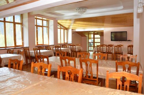 餐廳, Pamir Alibaba Hotel in 霍羅格