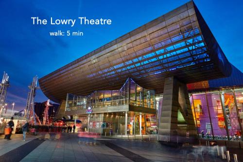Media City Salford Quays - image 9