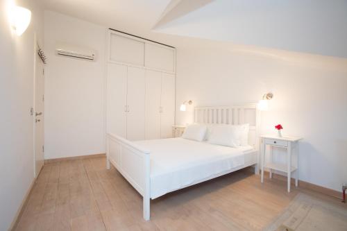 Dedeminn Marina Hotel - image 8