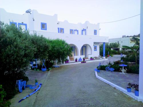 Bejárat, Paradisso Studios in Leros