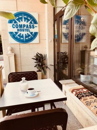 Compass Hostel, Bishkek (photo 3)