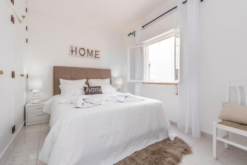  Fisherman´s Beach Home 2BR 2BA AC Wi-Fi in Albufeira