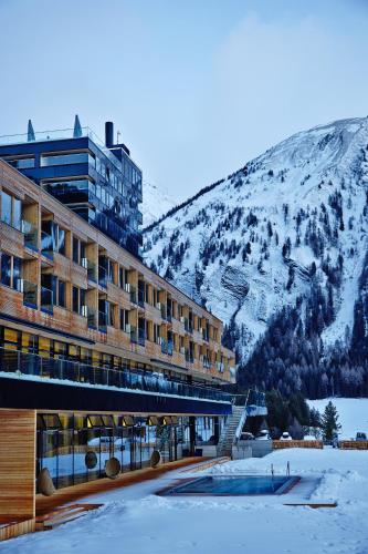 Gradonna Mountain Resort - Hotel - Kals am Großglockner