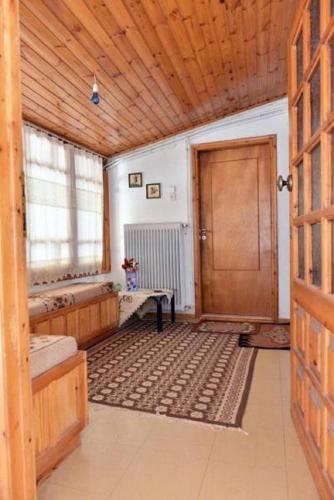  Traditional 2 bdrs house Arachova Center in Arachova