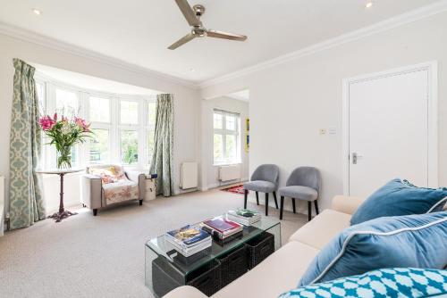 Gorgeous 2 Bed Flat Free Parking In Trendy Brixton, Brixton, London