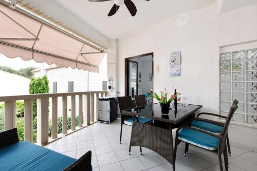  Apartman Della Croce in Sutivan