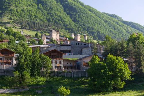 Mushkudiani Manor