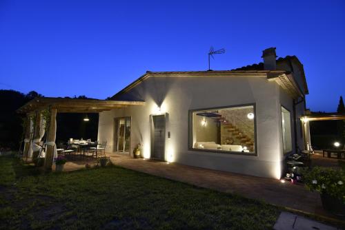 Ieeja, La Dimora Toscana in Kastell'Azara