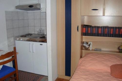  Studio Brist 15714b in Podaca