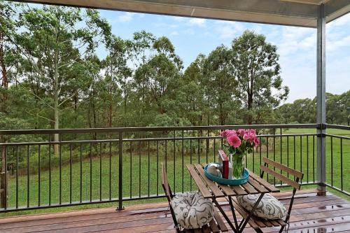 Blueberry Hills On Comleroy Farmstay - B&B and Self-Contained Cottages - 전망