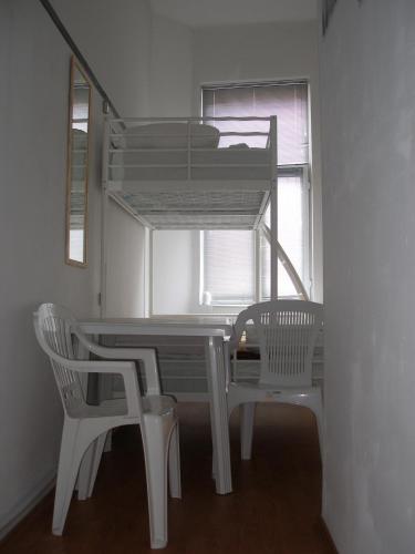 Kretan Hostel - image 7