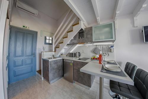 Irida Holiday Apartments in Lefktro