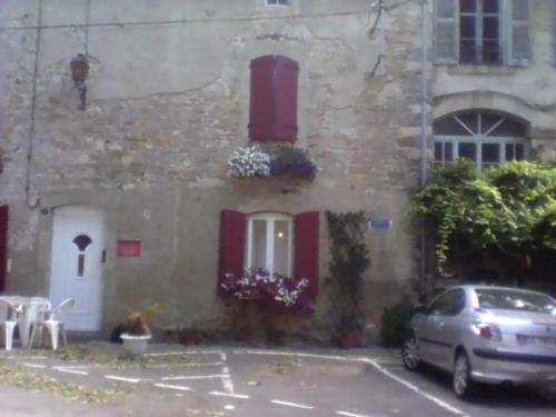 Viesnīcas āriene, La maison des vendangeurs in Trausse