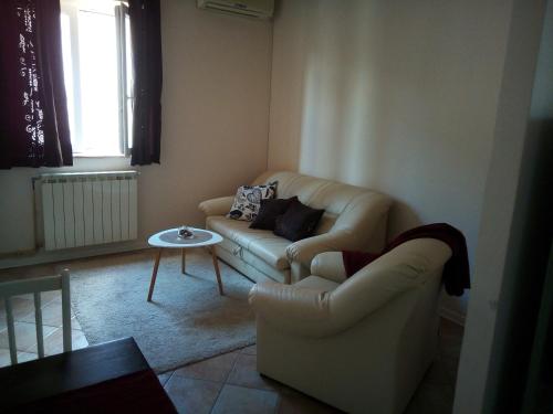  Apartments Mirela in Novigrad