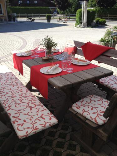 Scheffer's Hotel – Altenmarkt, MN