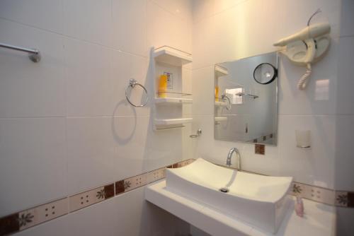 GARDEN VILLA - PATTAYA HOLIDAY HOUSE WALKING STREET 4 bedrooms ( GARDEN VILLA - PATTAYA HOLIDAY HOUSE WALKING STREET 4 bedrooms )