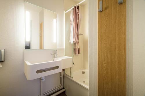 B&B Hotel Saint-Brieuc