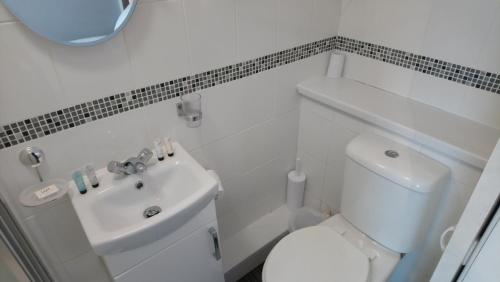 Great Western Hotel Guest House - main image