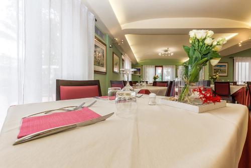 Hotel Santa Maria - image 3