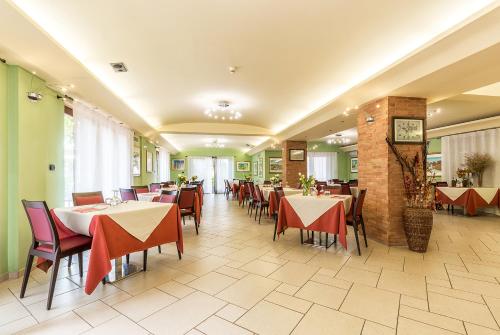 Hotel Santa Maria - image 5