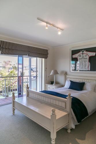 Waterfront - 10 Spinniker Knysna Quays-3 BR life on the water, Knysna (photo 10)