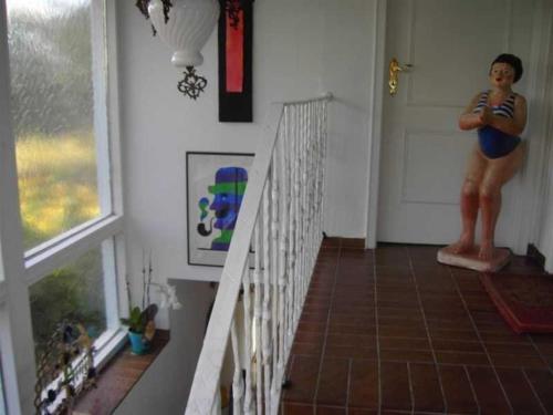 Graf Luckner Hues - image 3