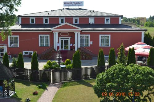 Hotelik Karter, Varsovia