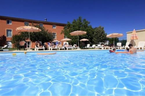 Location g�te, chambres d'hotes The Originals Boutique, H&ocirc;tel Le Pariou, Issoire dans le d�partement Puy de D�me 63