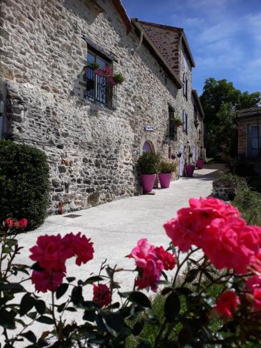 Gîtes de Prune gîte à louer Saint-Jean-du-Bruel