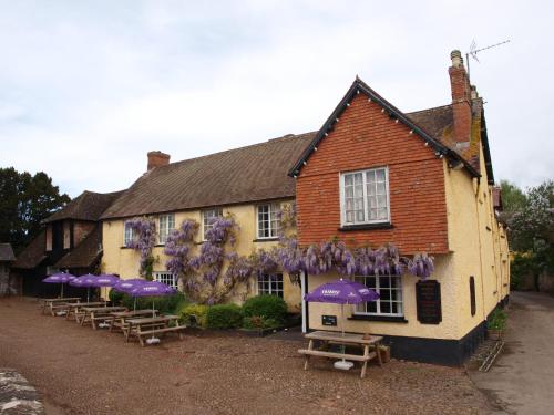 Red Lion - Accommodation - Exeter